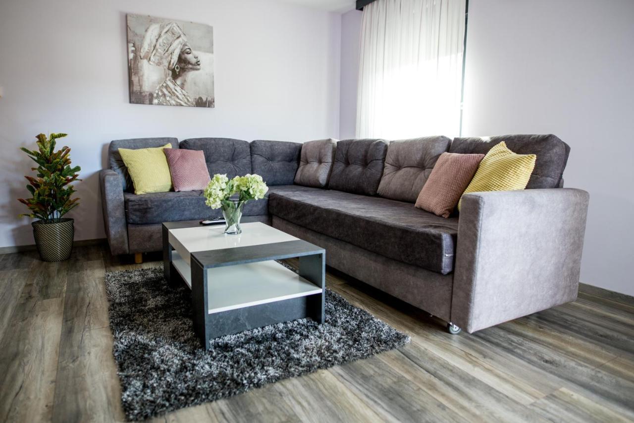 Apartments Dora Sveti Martin Na Muri Eksteriør billede